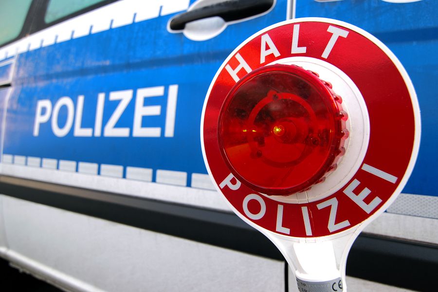 Halt, Polizei! Was bei der Polizeikontrolle zu beachten ist